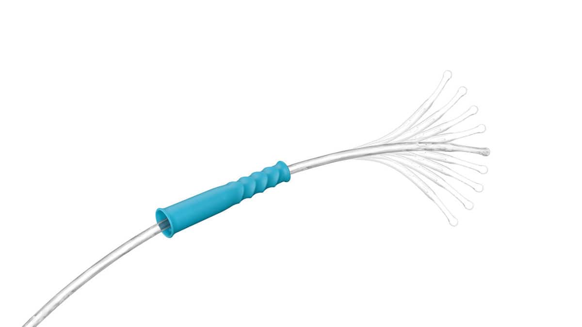 Pružná špička pro snadné zavedení